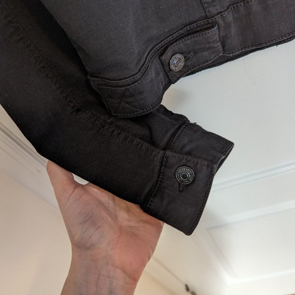 Mango Essential Cropped Black Denim Jacket - Picture 8 of 8